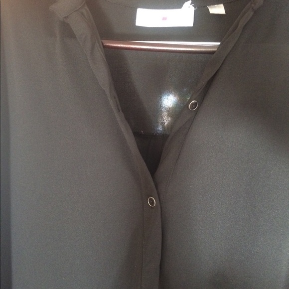 Avenue Studio 22 Blk button up 3/4 sleeve top - Picture 2 of 5